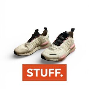 Womens White Pulse Magentas (item#peanut)